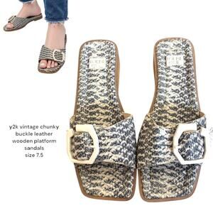 Y2K VINTAGE 2000'S CHUNKY‎ WOODEN BUCKLE SANDALS 7.5